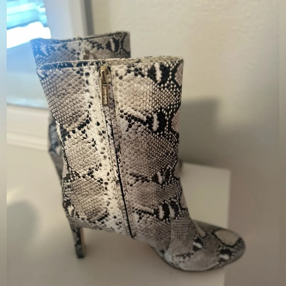 JIMMY CHOO Snake Leather Stone Color Midcalf Boots. Size 42. - Picture 10 of 17